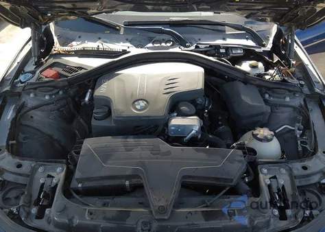 2016 BMW 320I z USA, uszkodzony, nr VIN WBA8E1G52GNU12247